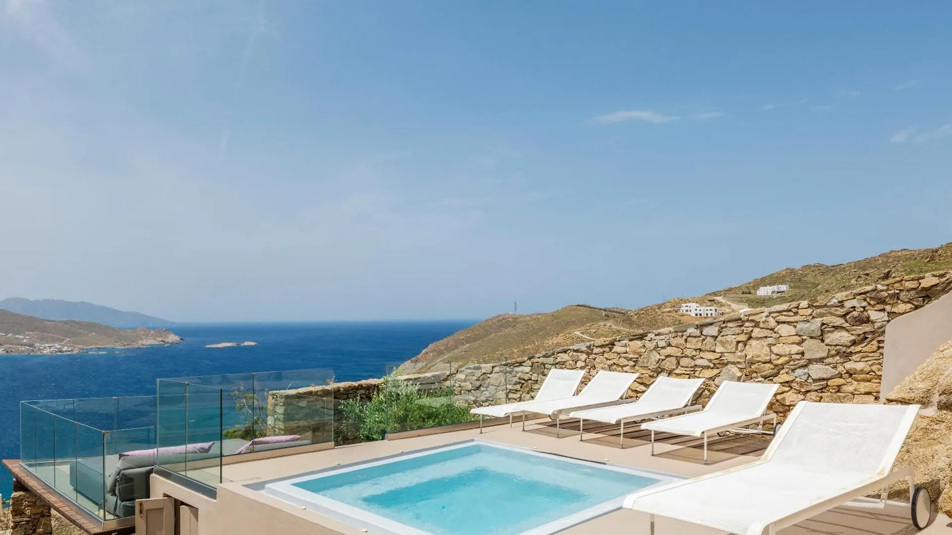 Villa Levi'S By Ethos Hospitality - Tennis Court Panormos  Griechenland
