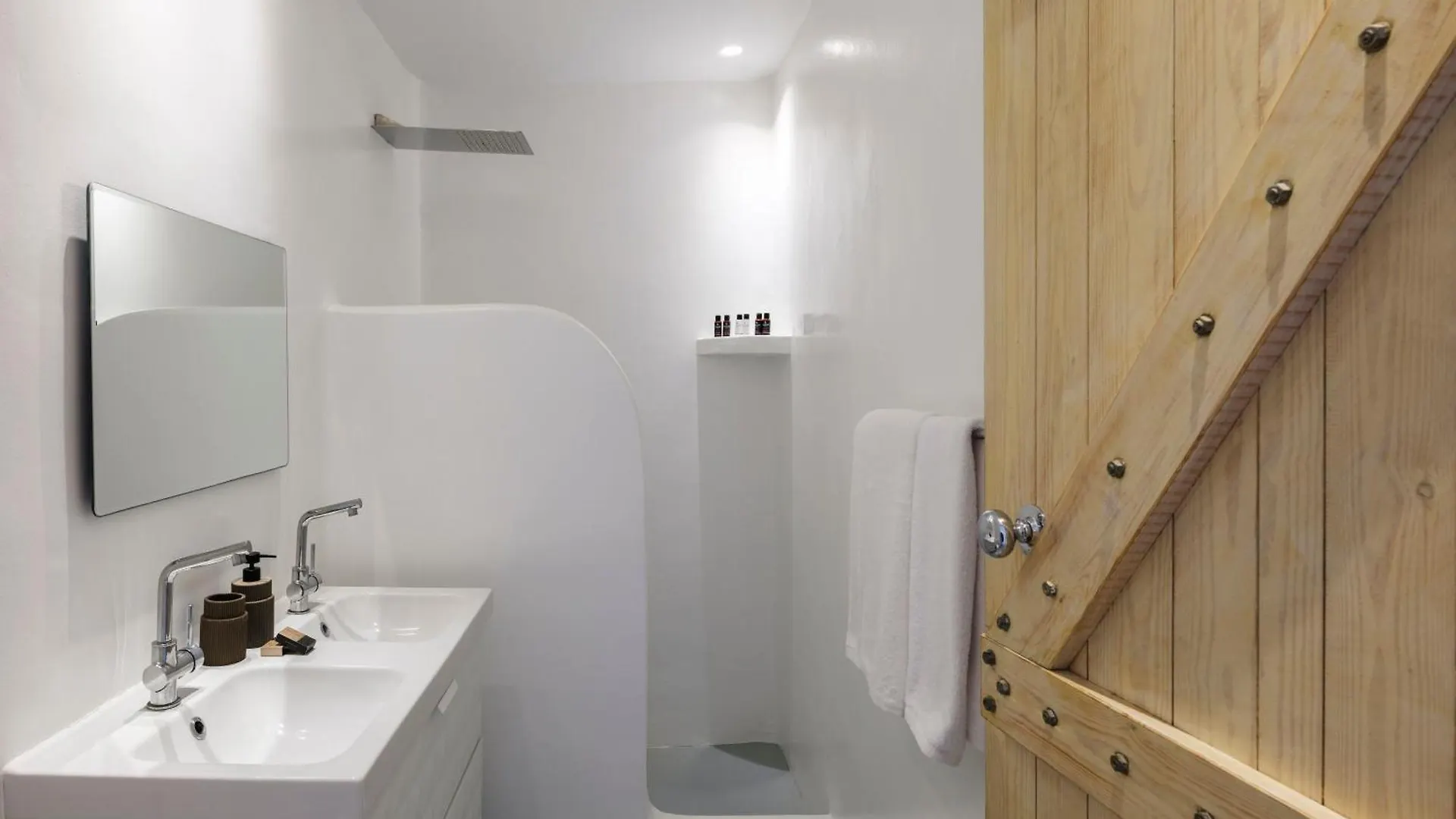 Villa Levi'S By Ethos Hospitality - Tennis Court Панормос-Миконос 0*,  Греция