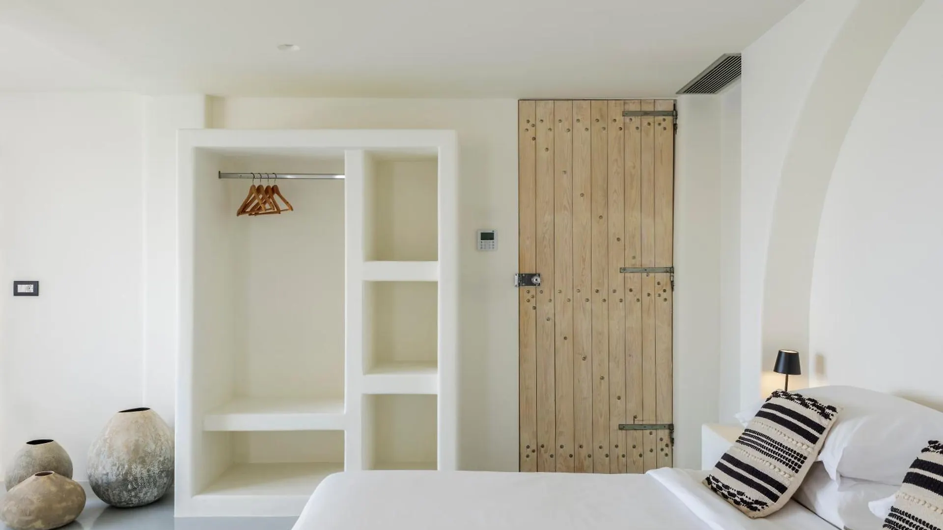 Villa Levi'S By Ethos Hospitality - Tennis Court Панормос-Миконос 0*,