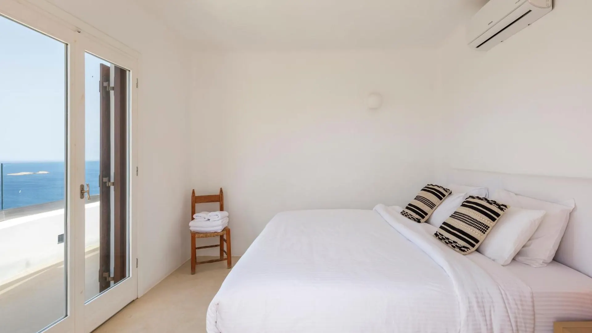 Villa Levi'S By Ethos Hospitality - Tennis Court Panormos